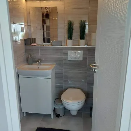 Roberta Apartman2 * Siófok